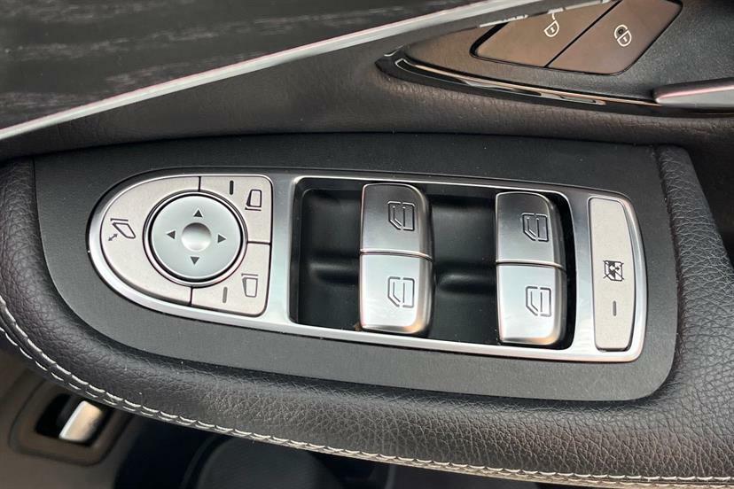 Mercedes-Benz GLC Class Amg Glc 43 Premium 4Matic Black #13
