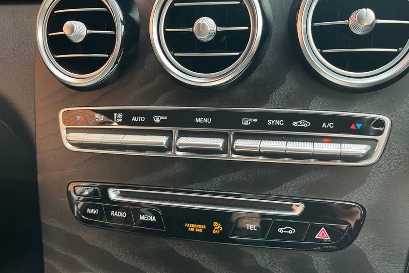 Mercedes-Benz GLC Class Amg Glc 43 Premium 4Matic Black #23