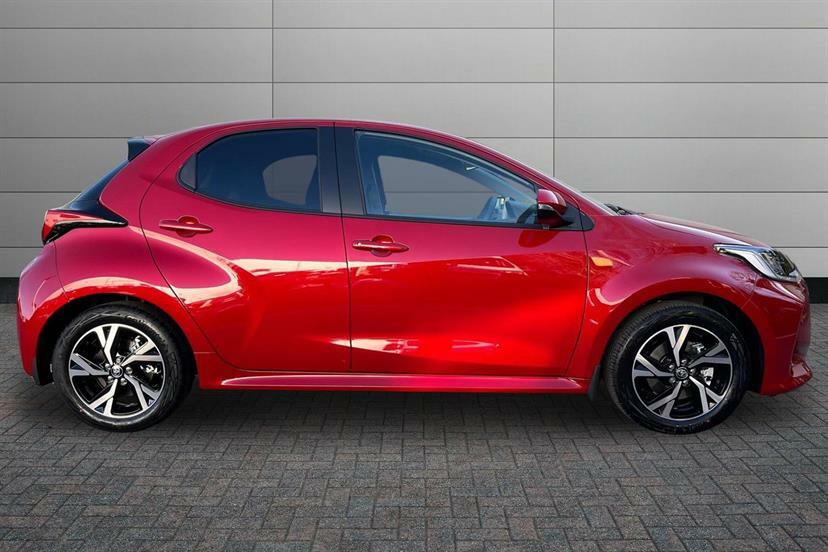 Toyota Yaris 1.5 Hybrid Design Cvt Safety Pack #4