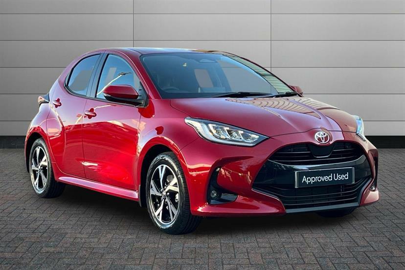 Toyota Yaris 1.5 Hybrid Design Cvt Safety Pack