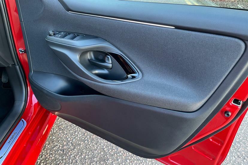 Toyota Yaris 1.5 Vvt-h Excel E-cvt Euro 6 Ss  #11