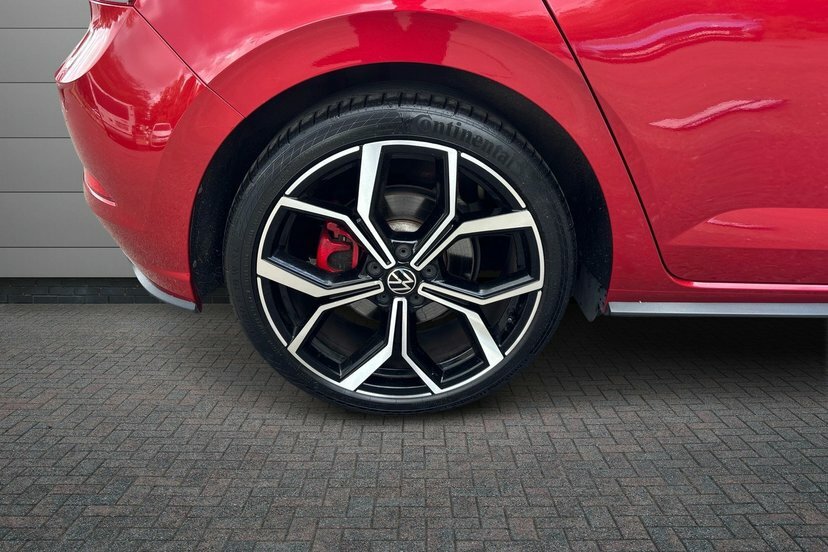 Volkswagen Polo 2.0 Tsi Gti Hatchback Dsg 207 Ps AY72XKK Red #5
