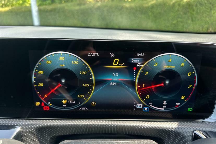 Mercedes-Benz CLA Class 180 Amg Line Premium Tip Black #6