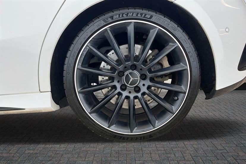 Mercedes-Benz A Class A35 4Matic Premium Plus KJ19KWX White #3