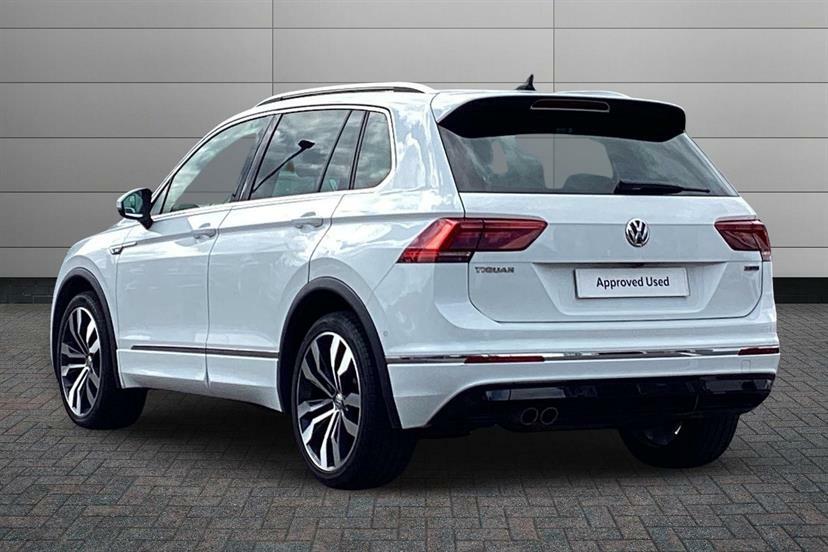 Volkswagen Tiguan 2.0 Tdi 150 4Motion R-line Tech Dsg White #2