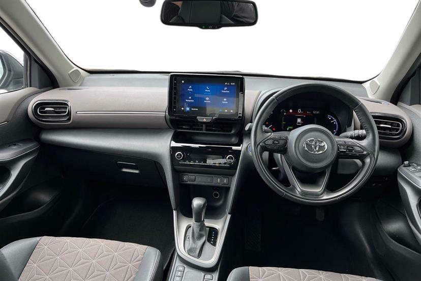 Toyota Yaris Cross 1.5 Hybrid Excel Cvt Black #5