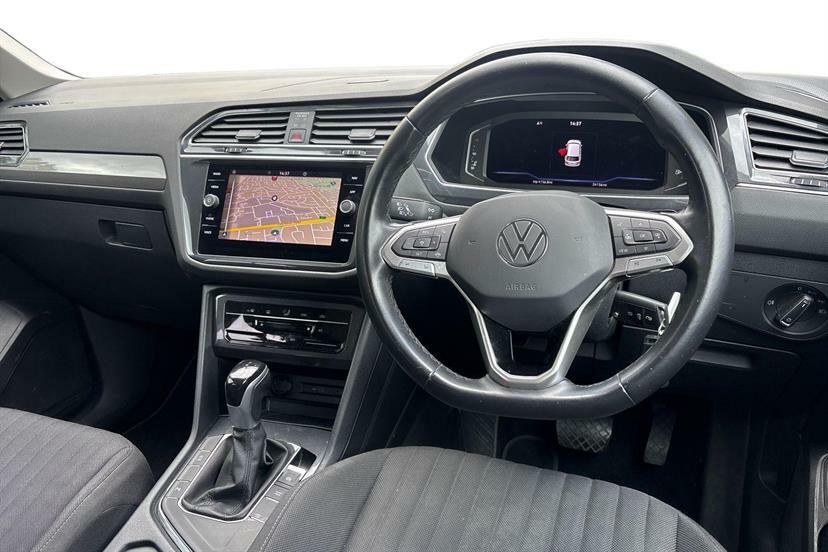 Volkswagen Tiguan Allspace 1.5 Tsi Life Dsg Grey #6