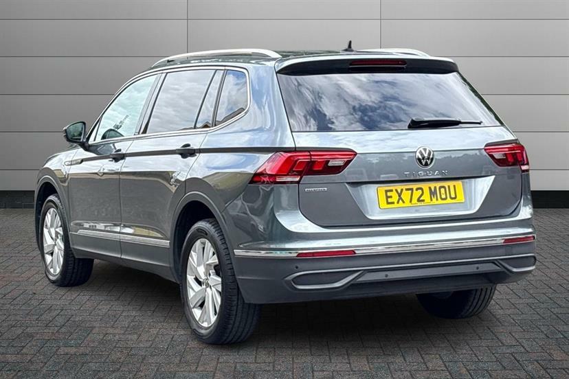 Volkswagen Tiguan Allspace 1.5 Tsi Life Dsg Grey #3