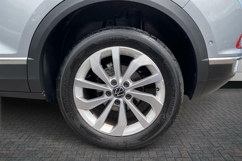 Volkswagen T-Roc 1.5 Tsi Style Silver #4