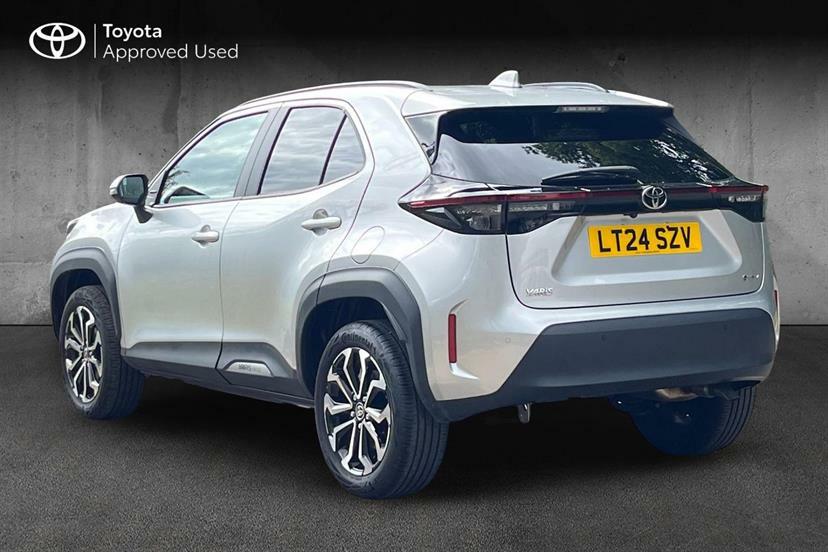 Toyota Yaris Cross 1.5 Hybrid Design Cvt Silver #3