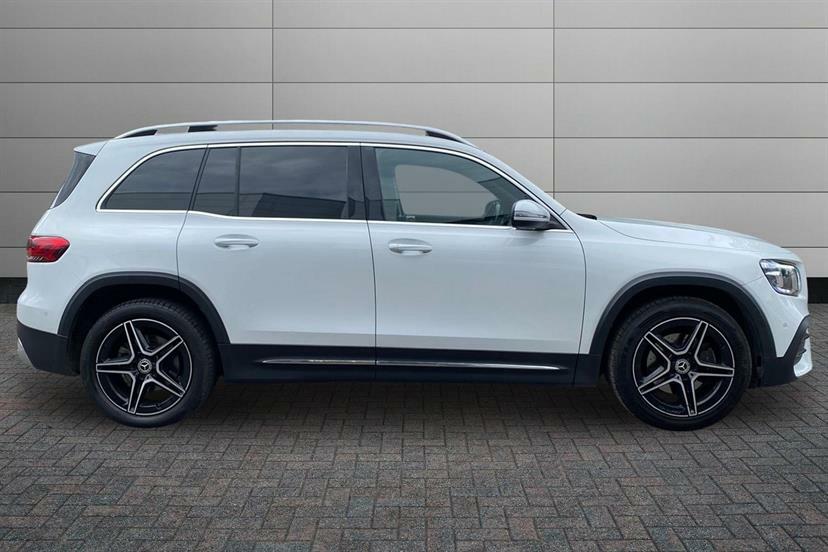 Mercedes-Benz GLB Class 200 Amg Line Executive 7G-tronic White #3
