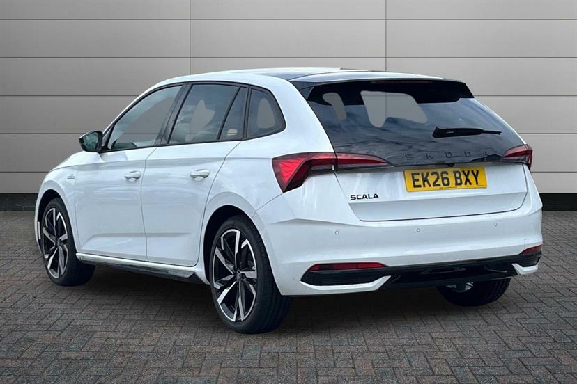 Skoda Scala 1.5 Tsi Monte Carlo Edition White #2