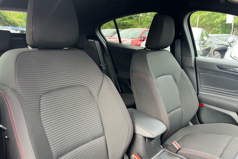 Ford Focus 1.0 Ecoboost Hybrid Mhev St-line X 2025 Black #21