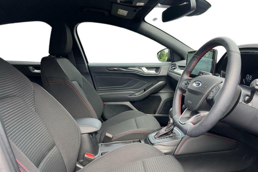 Ford Focus 1.0 Ecoboost Hybrid Mhev St-line X 2025 Black #2