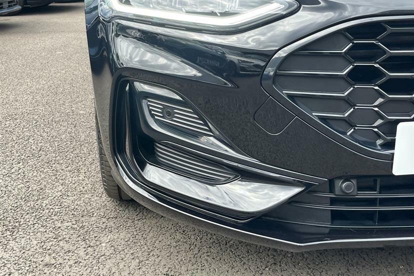 Ford Focus 1.0 Ecoboost Hybrid Mhev St-line X 2025 Black #16