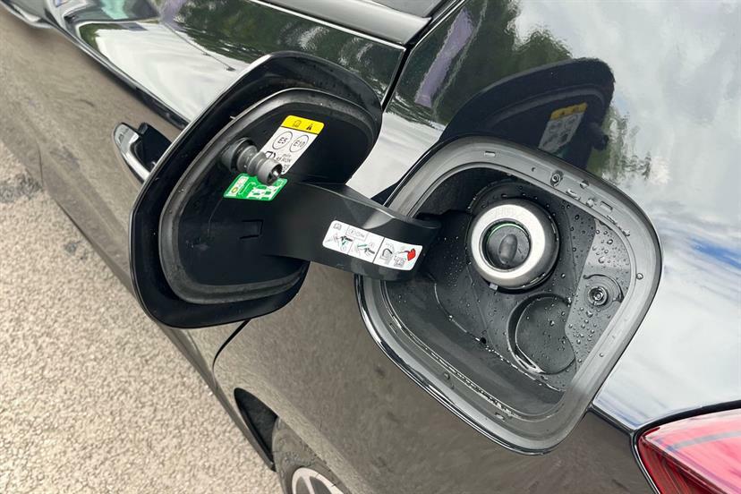 Ford Focus 1.0 Ecoboost Hybrid Mhev St-line X 2025 Black #19