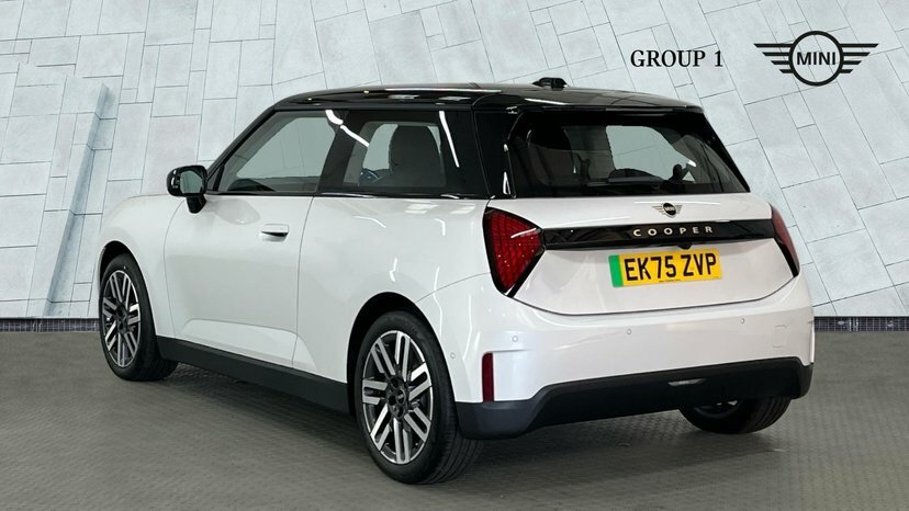 Mini Hatch Cooper E EK75ZVP White #2