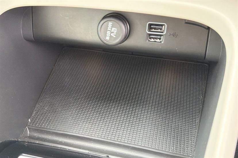 Volvo XC40 Recharge First Edition, P8 Awd Pure Black #35