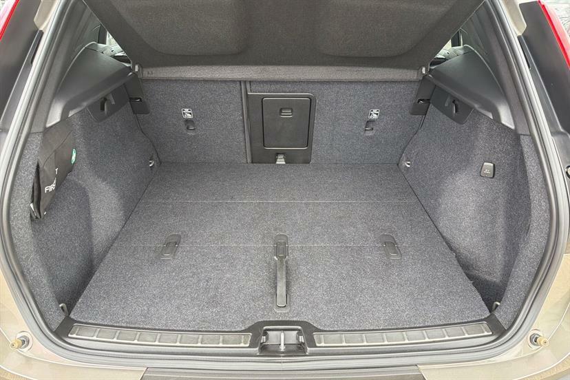 Volvo XC40 Recharge First Edition, P8 Awd Pure Black #9