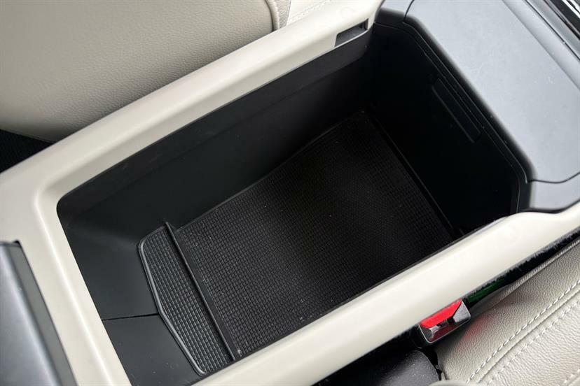 Volvo XC40 Recharge First Edition, P8 Awd Pure Black #34