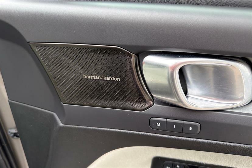Volvo XC40 Recharge First Edition, P8 Awd Pure Black #28