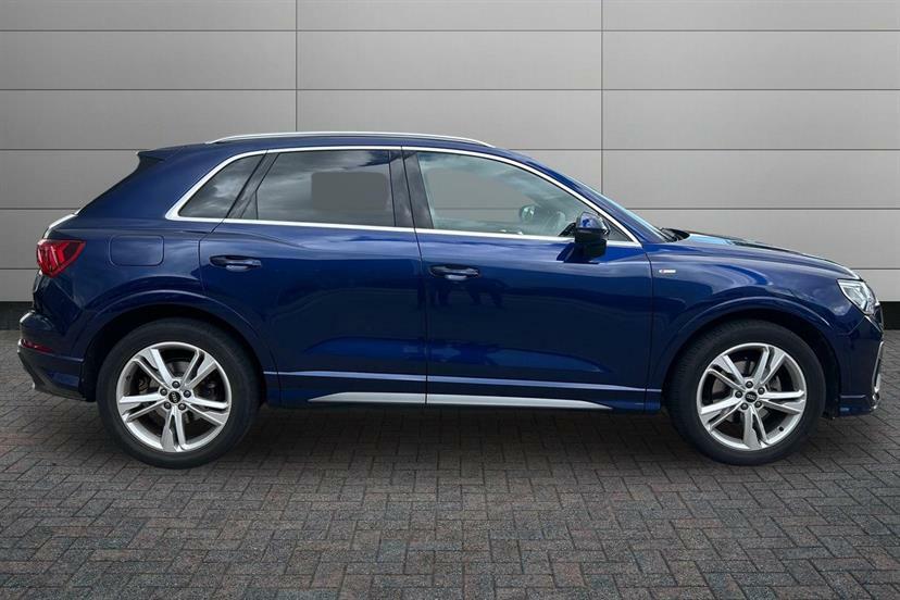 Audi Q3 35 Tfsi S Line S Tronic Comfortsound Pack Blue #4