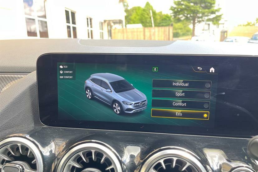 Mercedes-Benz GLA Class Gla 220D 4Matic Amg Line Prem Night Ed Grey #27