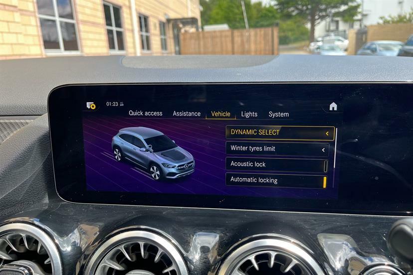 Mercedes-Benz GLA Class Gla 220D 4Matic Amg Line Prem Night Ed Grey #24