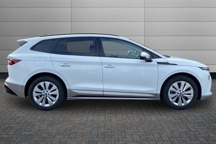 Skoda ENYAQ 150Kw 60 Se L 63Kwh White #4