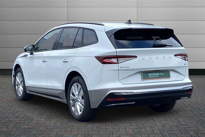 Skoda ENYAQ 150Kw 60 Se L 63Kwh White #3