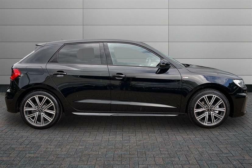 Audi A1 30 Tfsi S Line S Tronic Tech Pack Black #4
