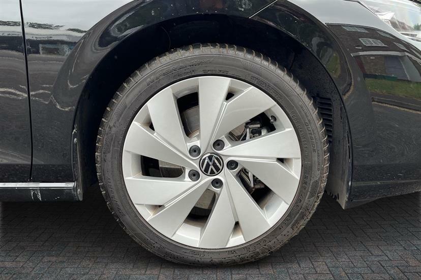 Volkswagen Golf 1.5 Tsi 204 Style Ehybrid Dsg DE75EKV Black #5