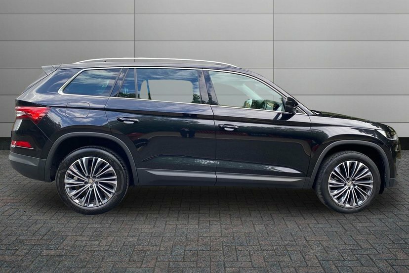 Skoda Kodiaq Kodiaq 1.5 Tsi Act Se L Executive Suv D LL23TYT Black #4