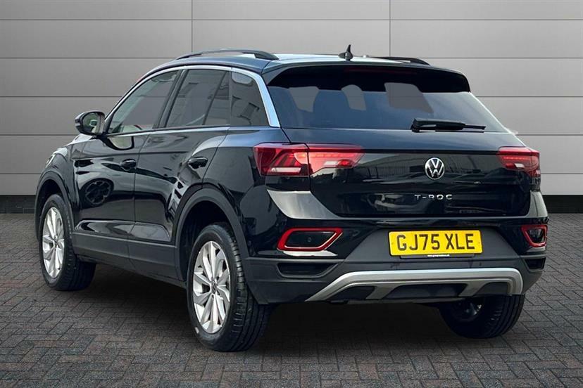 Volkswagen T-Roc 1.5 Tsi Match Dsg Black #3