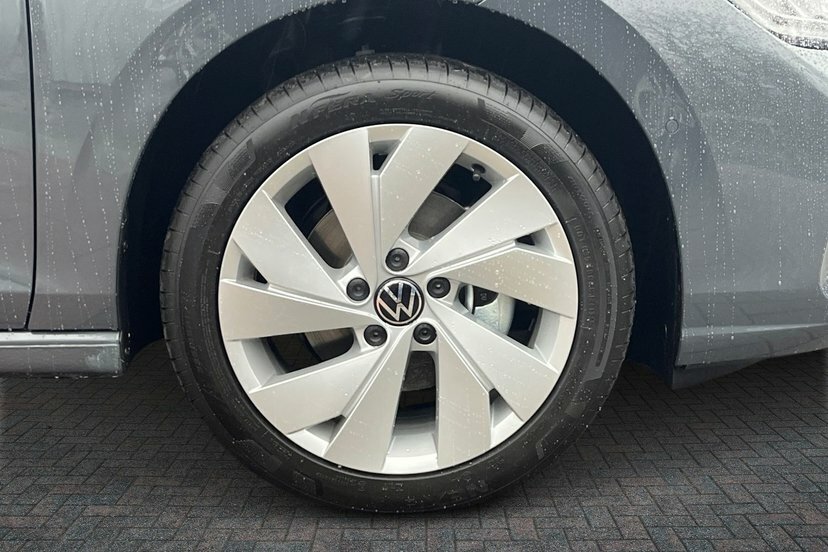 Volkswagen Golf 1.5 Etsi Mhev Match Hatchback Hybrid Ds MT26KFX Grey #5