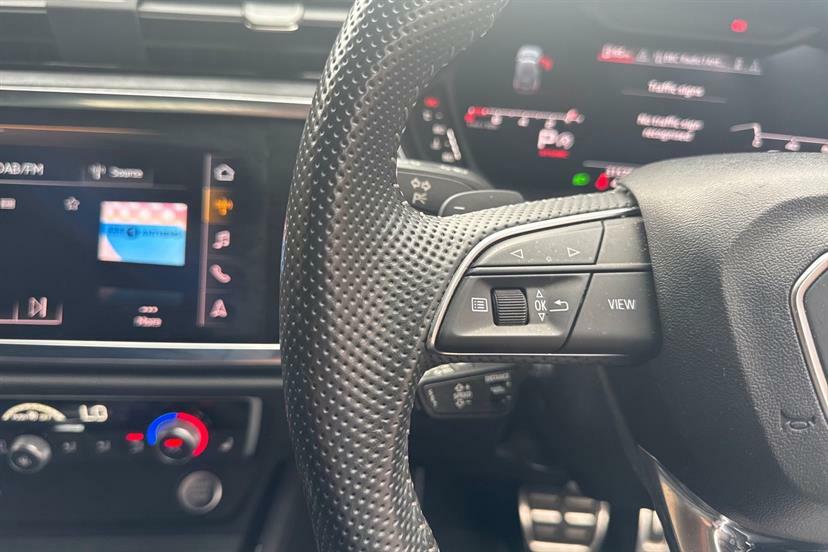 Audi Q3 35 Tfsi S Line S Tronic Black #28