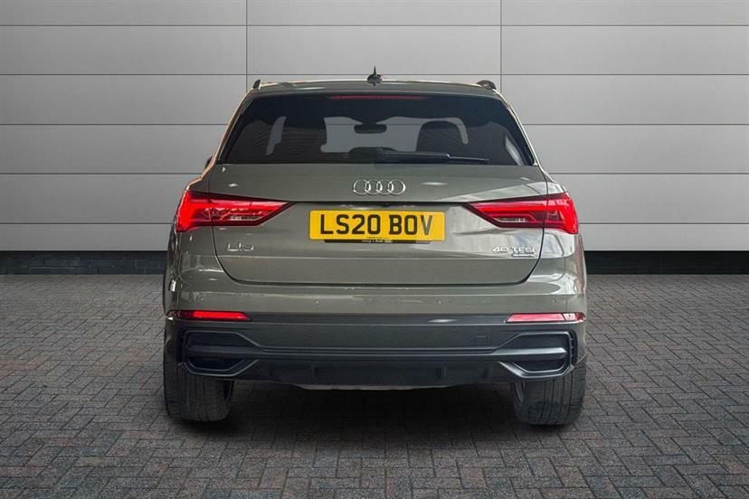 Audi Q3 35 Tfsi S Line S Tronic Black #10