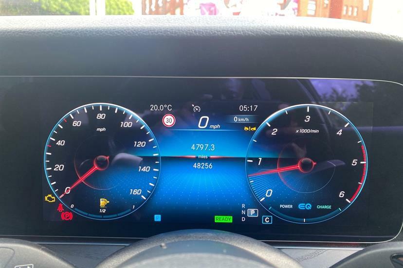 Mercedes-Benz E Class E220d 200 Amg Line Premium 9G-tronic Blue #6