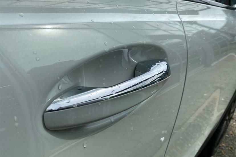 Mercedes-Benz GLB Class Glb 200D Amg Line 8G-tronic Silver #16