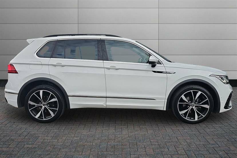 Volkswagen Tiguan 2.0 Tdi R-line Dsg White #3