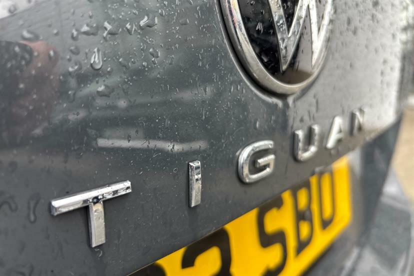 Volkswagen Tiguan 1.4 Tsi Ehybrid R-line Dsg  #18