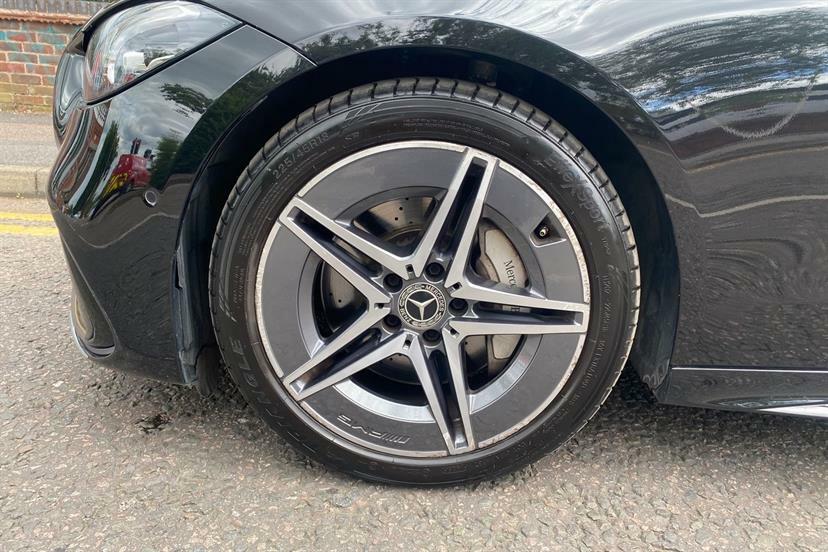 Mercedes-Benz C Class C200 Amg Line 9G-tronic Black #4