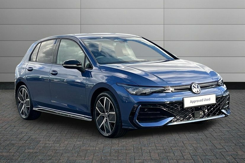 Volkswagen Golf 1.5 Etsi Mhev Black Edition Hatchback H Blue