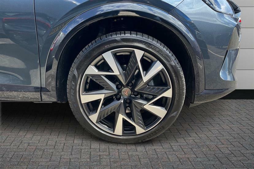 Cupra Formentor 1.5 Etsi 150 V2 Dsg Grey #4
