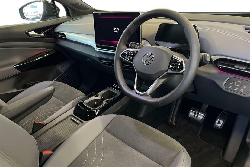 Volkswagen ID.4 210Kw Match Pro 77Kwh Black #6