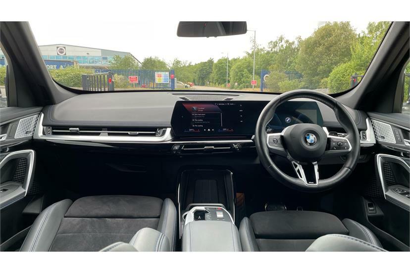 BMW X1 Sdrive 20I Mht M Sport Step Black #4