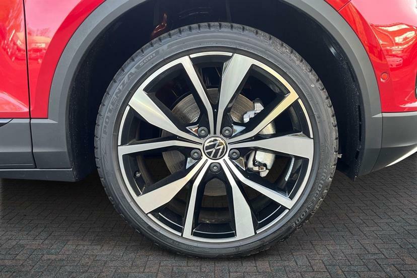 Volkswagen T-Roc 1.5 Tsi Style Design Dsg Black #5