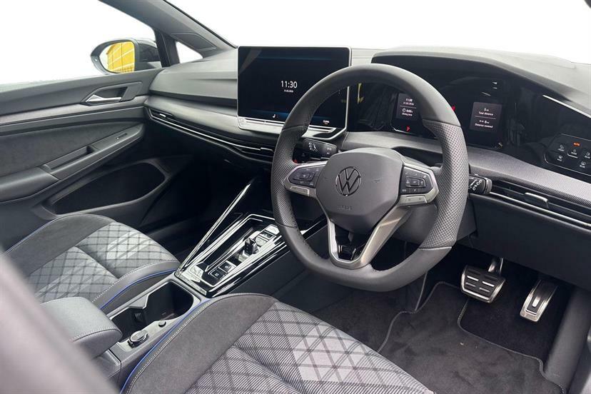 Volkswagen Golf 1.5 Etsi 150 Black Edition Dsg EK26PZT Black #6