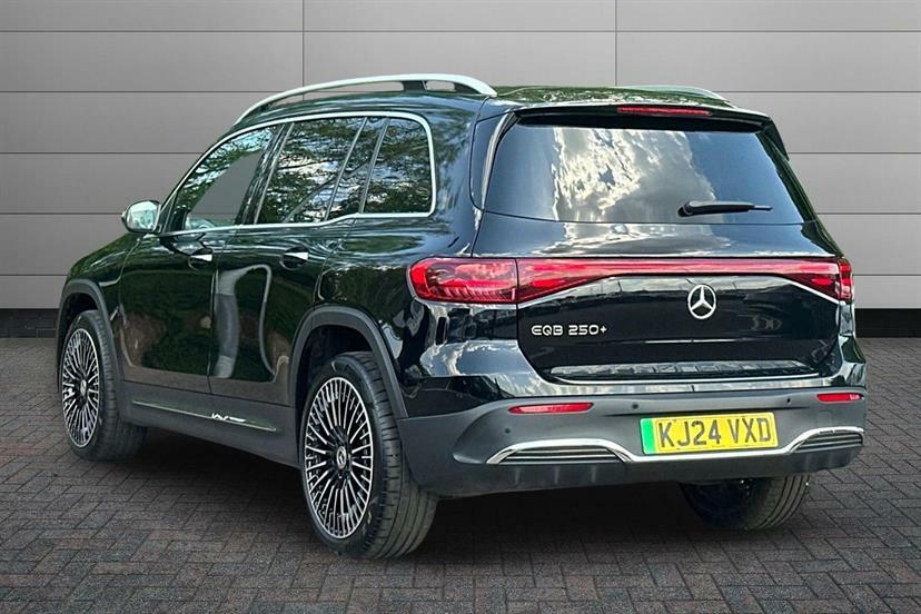 Mercedes-Benz EQB 250 140Kw Amg Line Premium 70.5Kwh Black #2