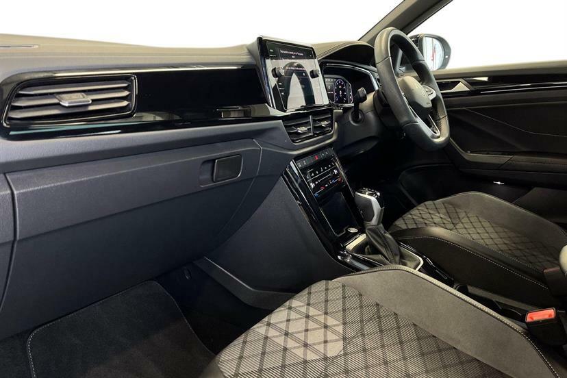 Volkswagen T-Roc 1.5 Tsi Black Edition Plus Dsg KM75PUV Black #2